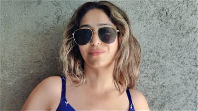 40 વર્ષની ઉંમરે નેહા ભસીને પોતાના બોલ્ડ ડાન્સથી મચાવી ધૂમ, જુઓ Video