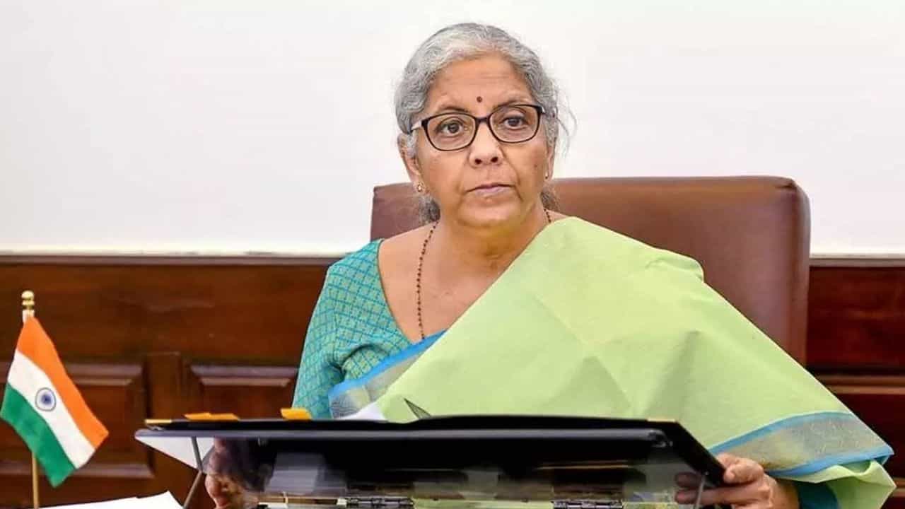 અદાણી ગૃપની સ્થિતિ પર નાણામંત્રી નિર્મલા સીતારમણનું મહત્વનું નિવેદન, તેનાથી અદાણીની કંપનીઓના શેરમાં તેજી આવશે ?