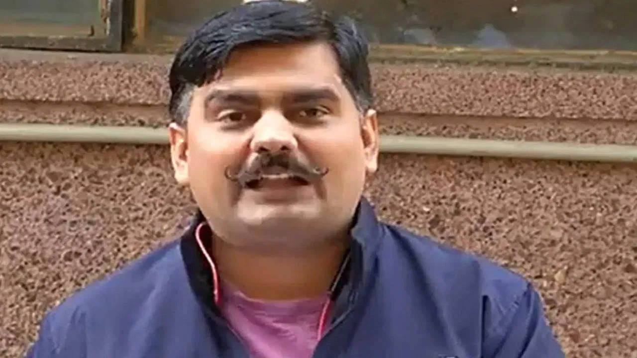 VIDEO : પેપરકાંડ મામલે યુવરાજ સિંહનો આરોપ, કહ્યું ‘વડોદરા અને અરવલ્લીની ગેંગ ફોડે છે પેપર’