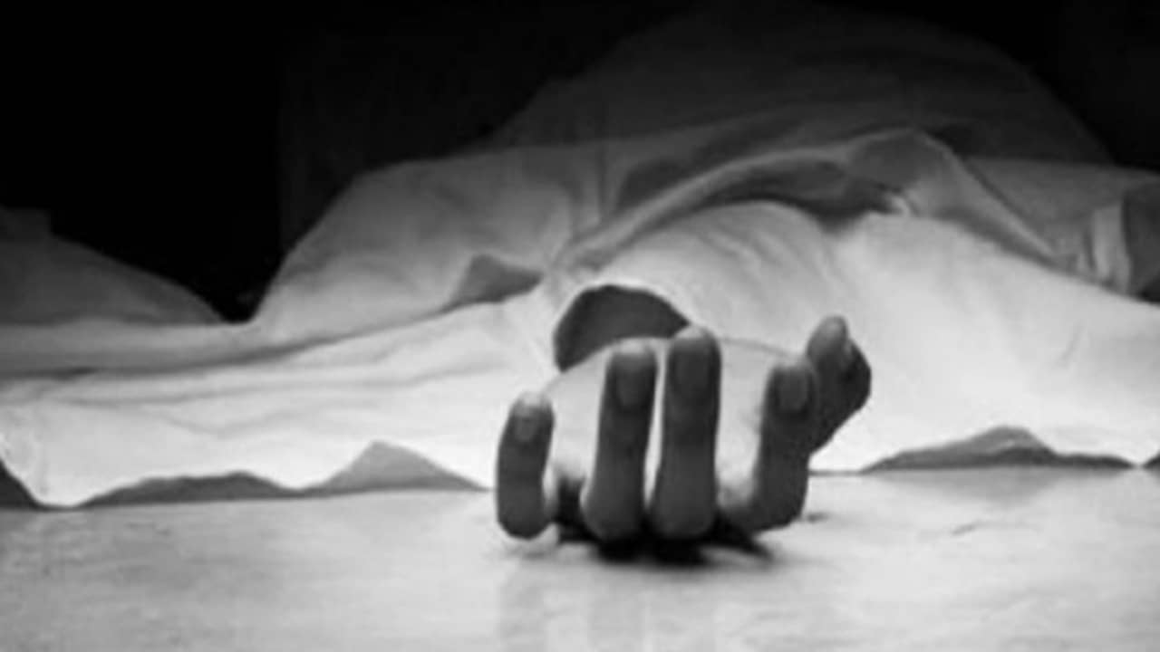 વ્યાજખોરોનો આતંક યથાવત: બનાસકાંઠામાં વ્યાજખોરોના ત્રાસથી શિક્ષકે આપઘાતનો કર્યો પ્રયાસ