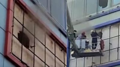 Breaking News : સુરતના રિલાયન્સ સ્માર્ટ બજારમાં આગ, ફાયરની ટીમ ઘટના સ્થળે પહોંચી