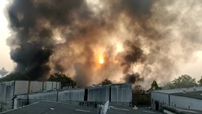 Fire Video: હૈદરાબાદના ચિક્કડપલ્લીના ગોડાઉનમાં ભીષણ આગ, 7 ફાયર ફાઈટરોએ આગ પર કાબુ મેળવવા જેહમત હાથ ધરી