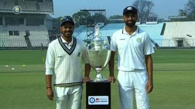 Ranji Trophy Final : સૌરાષ્ટ્રની ટીમે ટોસ જીતી બોલિંગ પસંદ કરી, પ્રથમ 5 ઓવરમાં જ બંગાળની ટીમની 4 વિકેટ પડી