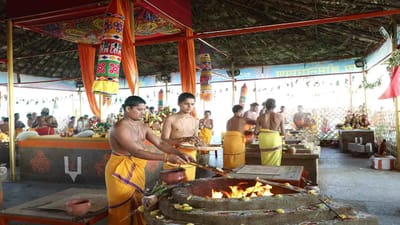 શ્રી રામાનુજાચાર્યના 108 દિવ્યદેશ બ્રહ્મોત્સવના એક વર્ષ પૂર્ણ થવાના અવસરે, સમતા કુંભ 2023 ગત 2 ફેબ્રુઆરીથી મુચિંતલના જીયર આશ્રમમાં શરૂ થયો. શનિવારે તેનો ત્રીજો દિવસ હતો.