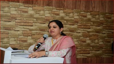 Gujarati  Video: IAS અધિકારીઓની કરાઇ બદલી, સોનલ મિશ્રા કેન્દ્રમાં ડેપ્યુટેશન પર જશે