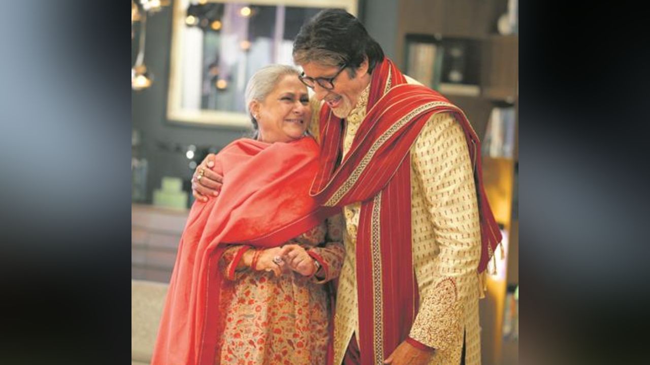 જંજીર - ફિલ્મ જંજીર દરમિયાન અમિતાભ બચ્ચન અને જયા બચ્ચન એકબીજાને પસંદ કરવા લાગ્યા હતા. ફિલ્મની સફળતા બાદ બંનેએ લગ્ન કરી લીધા.