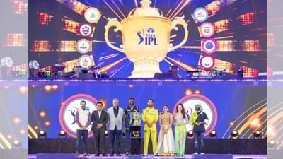 અમદાવાદના નરેન્દ્ર મોદી સ્ટેડિયમમાં આજે આઈપીએલની 16મી સિઝનની શરુઆત થઈ હતી. ધમાકેદાર ઓપનિંગ સેરેમની બાદ પ્રથમ મેચની શરુઆત થઈ હતી. 