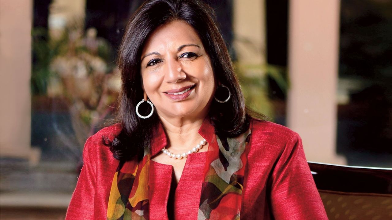 Kiran Mazumdar-Shaw- કિરણ મઝુમદાર-શો ભારતના મહિલા ઉદ્યોગસાહસિક, ટેકનોક્રેટ, સંશોધક અને ભારતના બેંગ્લોરમાં આવેલી અગ્રણી બાયોટેકનોલોજી કંપની બાયોકોનના સ્થાપક છે. તેઓ બાયોકોન લિમિટેડના ચેરમેન અને મેનેજિંગ ડિરેક્ટર તેમજ સિનજીન ઈન્ટરનેશનલ લિમિટેડ અને ક્લિનિજીન ઈન્ટરનેશનલ લિમિટેડના ચેરમેન છે.  આ ક્ષેત્રમાં તેમની સંશોધન કામગીરીથી તેમને ભારત સરકારના પ્રતિષ્ઠિત પદ્મશ્રી (1989) અને પદ્મભૂષણ (2005) સહિતના કેટલાક એવોર્ડ મળ્યા છે. કોર્પોરેટ વિશ્વમાં ખૂબ આદરણીય સ્થાન ધરાવે છે અને બાયોટેકનોલોજીમાં તેમની ચીલો ચાતરતી કામગીરીથી ભારતના આ ઉદ્યોગ અને બાયોકોન બંનેને વૈશ્વિક ખ્યાતી મળી છે. ટાઇમ મેગેઝિને તાજેતરમાં વિશ્વના સૌથી વધુ પ્રભાવશાળી 100 વ્યક્તિઓની યાદીમાં તેમને સ્થાન આપ્યું હતું. તેમણે ફોર્બ્સની વિશ્વની સૌથી પ્રભાવશાળી 100 મહિલાઓ અને ફાઈનાન્સિયલ ટાઈમ્સની ટોચની 50 બિઝનેસ મહિલાઓનીની યાદીમાં પણ સ્થાન મેળવ્યું છે.