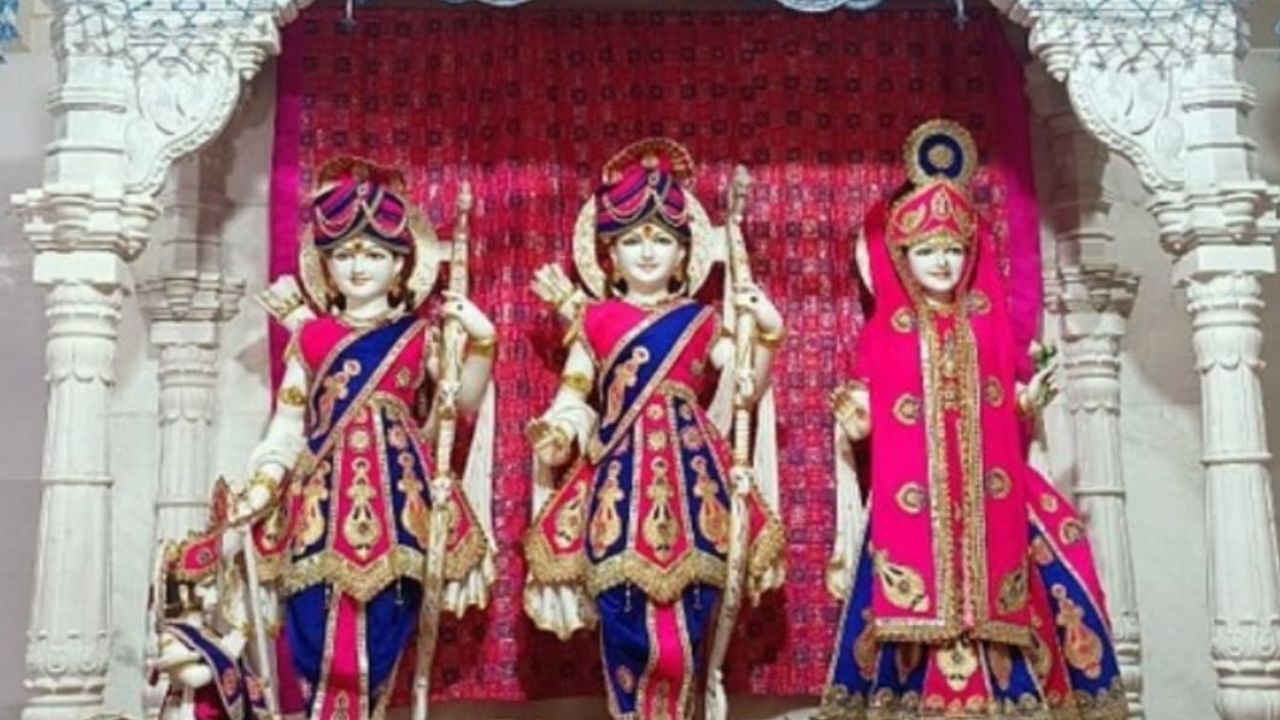 Ramnavmi 2023: સ્વામિનારાયણ જયંતિ તેમજ મર્યાદા પુરૂષોત્તમ શ્રીરામની જન્મજયંતિના ઉપક્રમે એક લાખ ફૂલની સજાવટ, જુઓ જન્મોત્સવની તૈયારીના નયનરમ્ય PHOTO