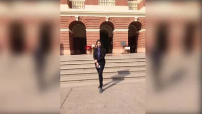 છોકરીની હાઈટ માપવા છોકરાએ ગણ્યો દાખલો, તસવીર થઈ વાયરલ, લોકોએ કહ્યું ધાંસુ નોલેજ...