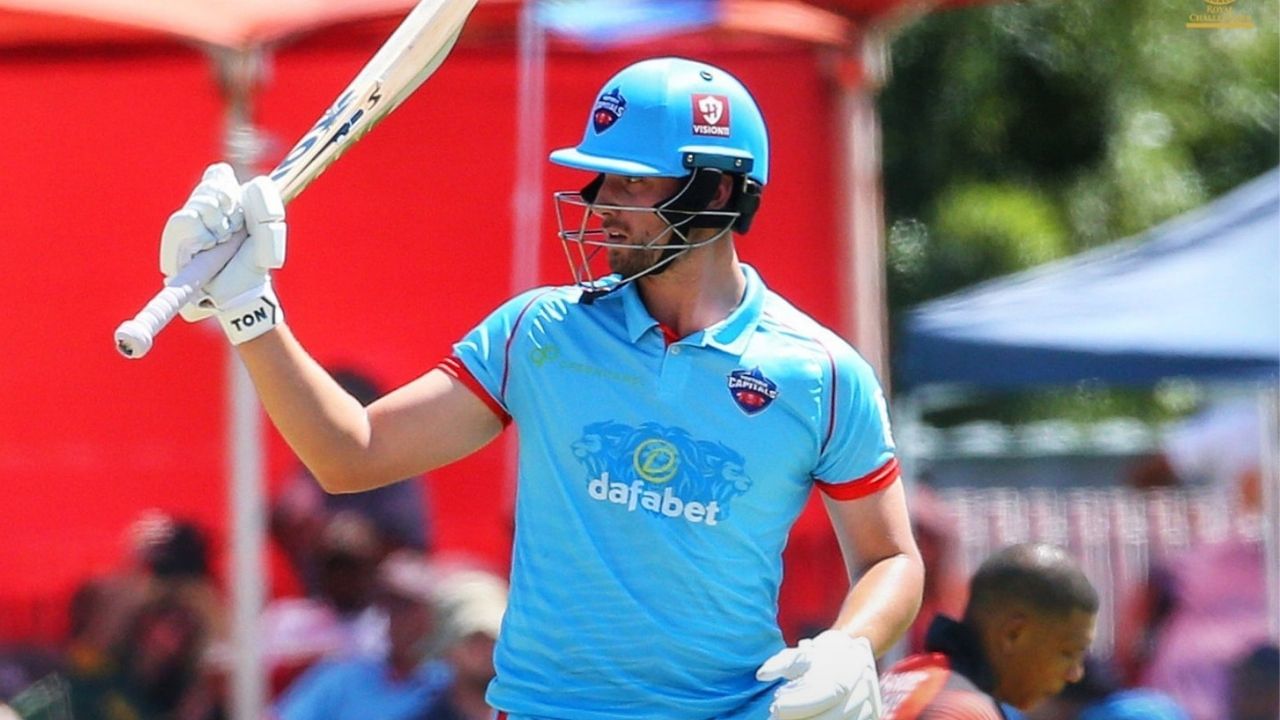 મીડિયા રિપોર્ટ્નુસાર ઈંગ્લેન્ડ ક્રિકેટ ટીમ હાલમાં બાંગ્લાદેશનો પ્રવાસ ખેડ્યો હતો. પ્રવાસ દરમિયાન બીજી વનડે મેચ રમતી વખતે જેક્સને ઈજાની સમસ્યા સર્જાઈ હતી. મેચ દરમિયાન માસપેશિયોામાં ખેંચાણને લઈ સમસ્યા સર્જાતા જેક્સે આઈપીએલમાંથી પોતાનુ નામ પરત ખેંચવા મજબૂર બનવુ પડ્યુ હતુ. 