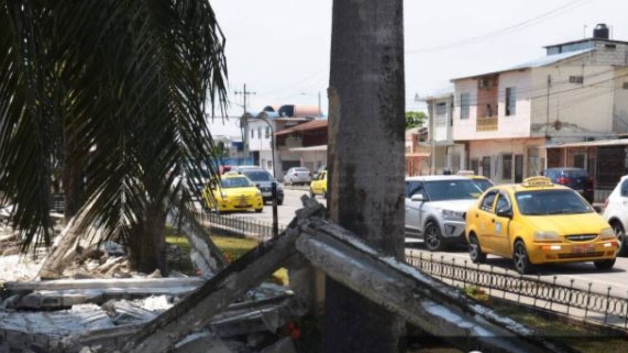 એશિયામાં તુર્કમેનિસ્તાન, તાજિકિસ્તાન અને ઉઝબેકિસ્તાનમાં પણ ભૂકંપની હલચલ જોવા મળી હતી. આ દેશોમાં ભૂકંપના કારણે ભારે નુકસાન થવાની આશંકા છે.  ( ફોટો ક્રેડિટ- ગુગલ )