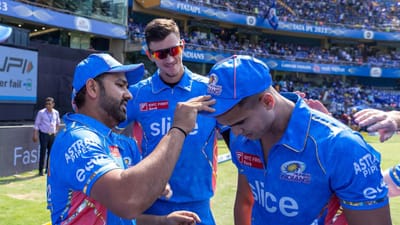 અર્જુન તેંડુલકરે આઇપીએલમાં ડેબ્યૂ કરી લીધુ છે. અર્જુને કેકેઆર સામે ડેબ્યૂ કર્યું હતું. અર્જુને બે ઓવર બોલિંગ કરી હતી અને તેને બેટિંગની તક મળી ન હતી. 5 વખતની IPLની ચેમ્પિયન મુંબઇને આ મેચમાં 5 વિકેટથી જીત મળી હતી.