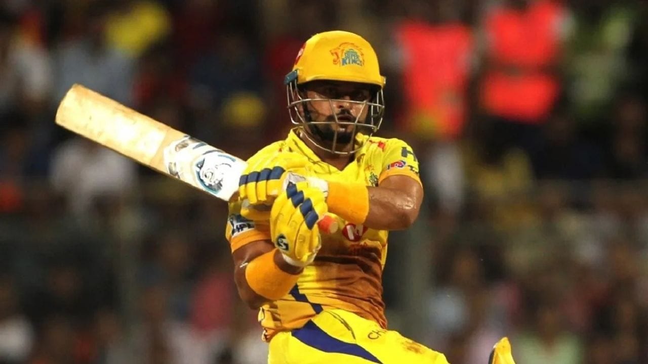 પાંચમાં સ્થાન પર પૂર્વ ક્રિકેટર સુરેશ રૈનાનો પણ નામ આવે છે. રૈનાએ આઇપીએલમાં 2008 થી 2021 વચ્ચે 205 મેચ રમી છે. રૈનાએ 200 ઇનિંગમાં 32.51 એવરેજથી 5528 રન કર્યા છે.