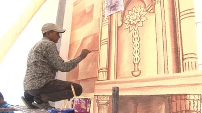 વડાપ્રધાનની ‘એક ભારત, શ્રેષ્ઠ ભારત’ની પરિકલ્પનાને સાકાર કરતા ગુજરાત અને તામિલનાડુની સંસ્કૃતિનો અદભૂત સમન્વય સૌરાષ્ટ્ર તમિલ સંગમ દરિયાકિનારે યોજાવાનો છે. ત્યારે મૂળ સૌરાષ્ટ્રના અને તમિલનાડુ સ્થાયી થયેલા બંધુ-ભગીનીઓને આવકારવા સોમનાથ સજ્જ થયું છે.