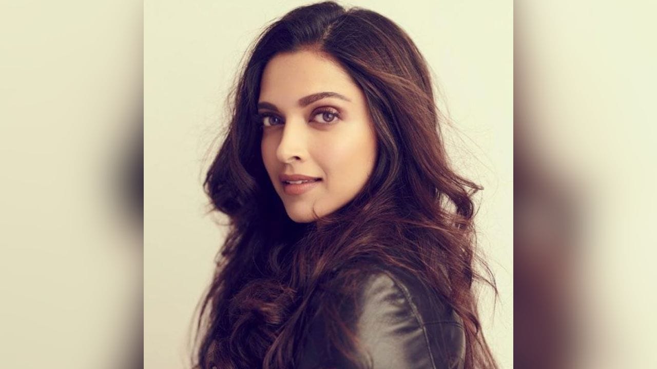 દીપિકા પાદુકોણ - કોફી વિથ કરણમાં અનુષ્કા શર્મા અને દીપિકા પાદુકોણ સાથે ઝઘડો થયો હોવાના સમાચાર સામે આવ્યા હતા.