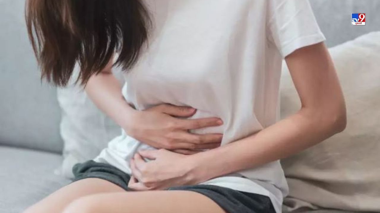 મેથીના દાણામાં એન્ટી ઈંફ્લેમેટરી ગુણો જોવા મળે છે. જે પીરિયડ્સમાં થતો દુખાવો ઓછો કરવામાં અસરકારક છે.
