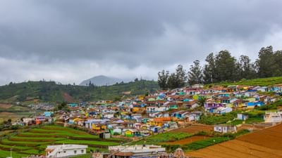 ઈન્ડિયન રેલવે કેટરિંગ એન્ડ ટુરિઝમ કોર્પોરેશન (IRCTC) એ દક્ષિણ ભારતની મુસાફરી માટે એક પેકેજ લોન્ચ કર્યું છે. આ હવાઈ મુસાફરી 19 જૂને ચૌધરી ચરણ સિંહ ઈન્ટરનેશનલ એરપોર્ટથી શરૂ થશે. જેમાં બેંગ્લોર, મૈસુર, ઉટી અને કુર્ગની યાત્રા કરવવામાં આવશે.