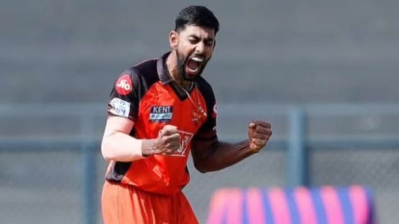 વર્ષ 2022 માં જ ફરી એક વખત વિરાટ કોહલી ગોલ્ડન ડક પર આઉટ થયો હતો. જ્યારે તે જગદીશ સુચિતની બોલ પર આઉટ થયો હતો.