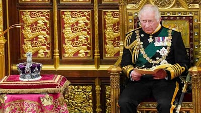 યુકેમાં કિંગ ચાર્લ્સનો 6 મે, 2023 ના રોજ રાજ્યાભિષેક કરવામાં આવશે. આ ઈવેન્ટ લંડનમાં વેસ્ટમિન્સ્ટર એબી ખાતે યોજાશે, જ્યાં 2,000 મહેમાનો હાજર રહશે.