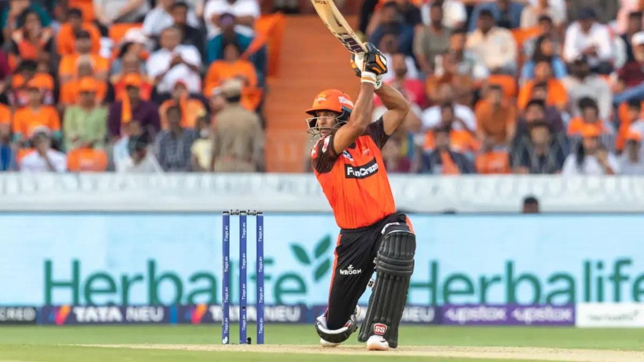 હૈદરાબાદના હૈનરિક ક્લાસને 7 મેચમાં 189 રન કર્યા છે. તેનો સૌથી વધુ સ્કોર 53 નોટઆઉટનો રહ્યો છે. તેબાદ મયંક અગ્રવાલે 189 રન બનાવ્યા છે. તેનો હાઇએસ્ટ સ્કોર 49નો રહ્યો છે. 