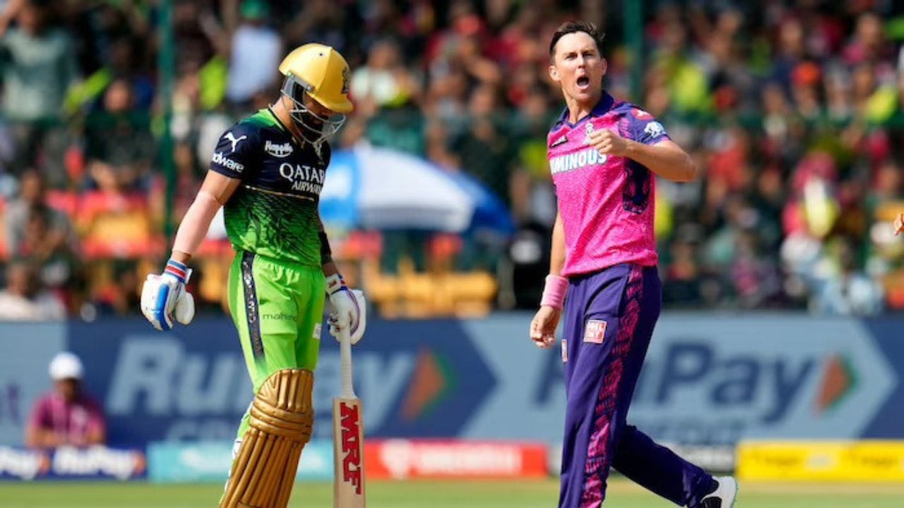 વર્ષ 2023માં આઇપીએલની 16મી સીઝનમાં ફાસ્ટ બોલર ટ્રેન્ટ બોલ્ટે આ લિસ્ટમાં જગ્યા બનાઇ હતી. તેણે રાજસ્થાન રોયલ્સ તરફથી રમતા રોયલ ચેલેન્જર્સ બેંગલોર સામે વિરાટને ગોલ્ડન ડક પર આઉટ કર્યો હતો.