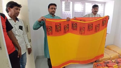 રથયાત્રા પૂર્વે મામેરા ના યજમાનના ઘરે તૈયારીઓ કરવામાં આવી રહી છે. શાયોના ગ્રુપના ઘનશ્યામભાઈ પટેલ મામેરાના આ વખતના યજમાન છે. જેમને 10 વર્ષની રાહ જોયા પછી મામેરુ કરવાનો અવસર મળ્યો છે.