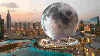 વિશ્વના ઘણા દેશોના વૈજ્ઞાનિકો ચંદ્ર પર ઉતરવાની તૈયારીમાં વ્યસ્ત છે  જ્યારે દુબઈ ચંદ્રને પૃથ્વી પર ઉતરવાની તૈયારીમાં છે. દુબઈમાં મુન જેવો રિસોર્ટ બનાવવામાં આવશે. 900 ફૂટના મૂન રિસોર્ટને ચોક્કસ ચંદ્ર જેવો દેખાવ આપવામાં આવશે. તે કેનેડિયન ઉદ્યોગસાહસિક માઈકલ હેન્ડરસન દ્વારા બનાવવામાં આવશે. દુબઈમાં બનનાર આ રિસોર્ટ પોતાનામાં ખાસ હશે કારણ કે તે અહીં 100 ફૂટ ઉંચી ઈમારતની ટોચ પર બનાવવામાં આવશે.