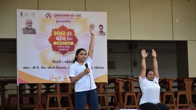 ગુજરાત રાજ્ય યોગ બોર્ડ દ્વારા જે.એમ.ચૌધરી સાર્વજનિક વિદ્યાલય મહેસાણા ખાતે 9 થી 15 વર્ષના બાળકો માટે સમર યોગ કેમ્પની શરૂઆત કરી 