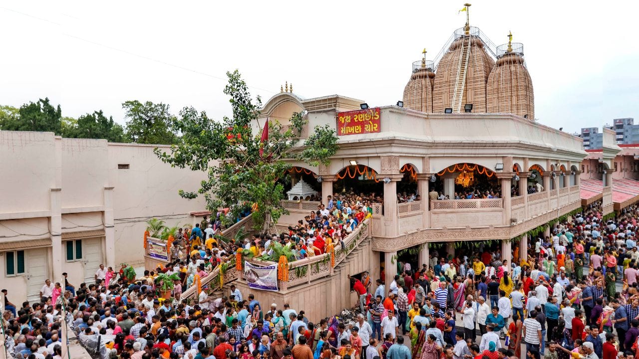 Rath Yatra 2023 : અમદાવાદમાં ભગવાન જગન્નાથની રથયાત્રાની તૈયારીઓ પૂરજોશમાં,  ગજરાજનું થયુ મેડિકલ ચેકઅપ - Gujarati News | Preparations for Lord Jagannath  Yatra in Ahmedabad in full ...