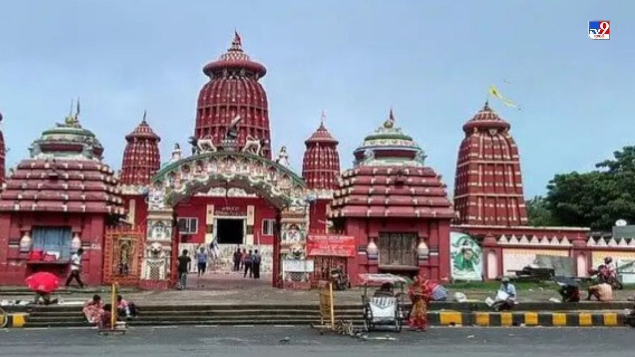 India's Most Beautiful Temple : ભારતમાં આવા ઘણા મંદિરો છે, જે સમગ્ર વિશ્વમાં પોતાની સુંદરતા માટે ખૂબ જ પ્રખ્યાત છે. ભારતમાં માત્ર ઓડિશા રાજ્યમાં જ 700 થી વધુ મંદિરો છે. આ કારણથી તે ભારતના મંદિરના શહેર તરીકે ઓળખાય છે. આજે અમે તમને ભારતના તમામ સુંદર મંદિરોની મુલાકાતે લઈ જઈશું.
