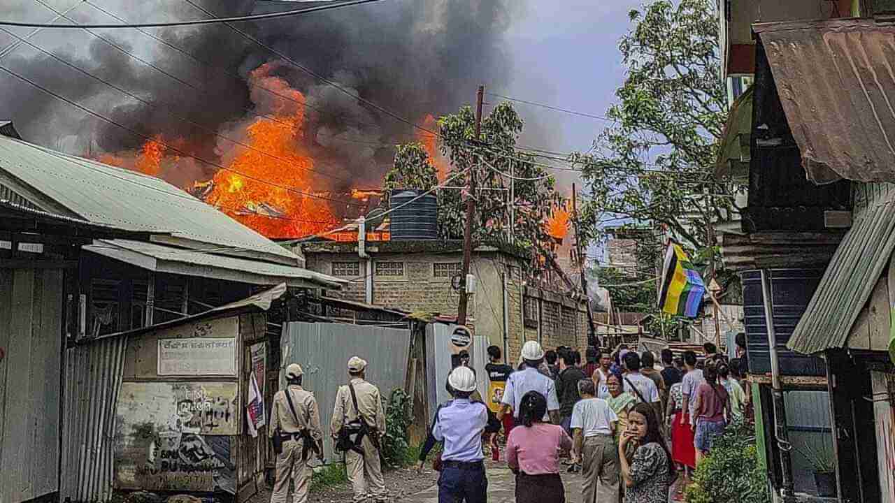 Manipur Violence : અમેરિકા ઈજિપ્તથી આવ્યા બાદ PM મોદીએ મણિપુર મુદ્દે યોજી ઉચ્ચ સ્તરીય બેઠક, ગૃહપ્રધાન અમિત શાહે સ્થિતિનો આપ્યો ચિતાર