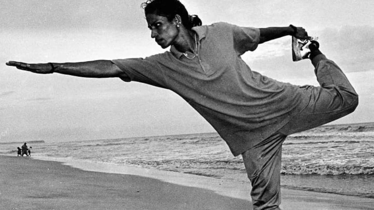 માત્ર 20 વર્ષની ઉંમરે પીટી ઉષાને અર્જુન એવોર્ડ, પદ્મશ્રીથી સન્માનિત કરવામાં આવ્યા હતા. વર્લ્ડ ટ્રોફી પણ એનાયત કરી. ભારતીય ઓલિમ્પિક સંઘે પીટી ઉષાને 'સ્પોર્ટ્સ પર્સન ઓફ ધ સેન્ચ્યુરી' અને 'સ્પોર્ટ્સ વુમન ઓફ ધ મિલેનિયમ' માટે પણ નોમિનેટ કર્યા હતા. વર્ષ 2000માં, ભારતના આ સર્વશ્રેષ્ઠ એથ્લેટે કારકિર્દીમાંથી નિવૃત્તિ લીધી.