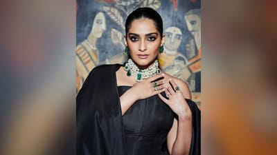 એક્ટ્રેસ સોનમ કપૂર લગ્ન બાદ ફરી એકવાર કમબેક કરી રહી છે. આ સાથે તે બ્લાઈન્ડ નામની ફિલ્મથી ડિજિટલ ડેબ્યૂ પણ કરી રહી છે. (PC: Sonam Kapoor Instagram)