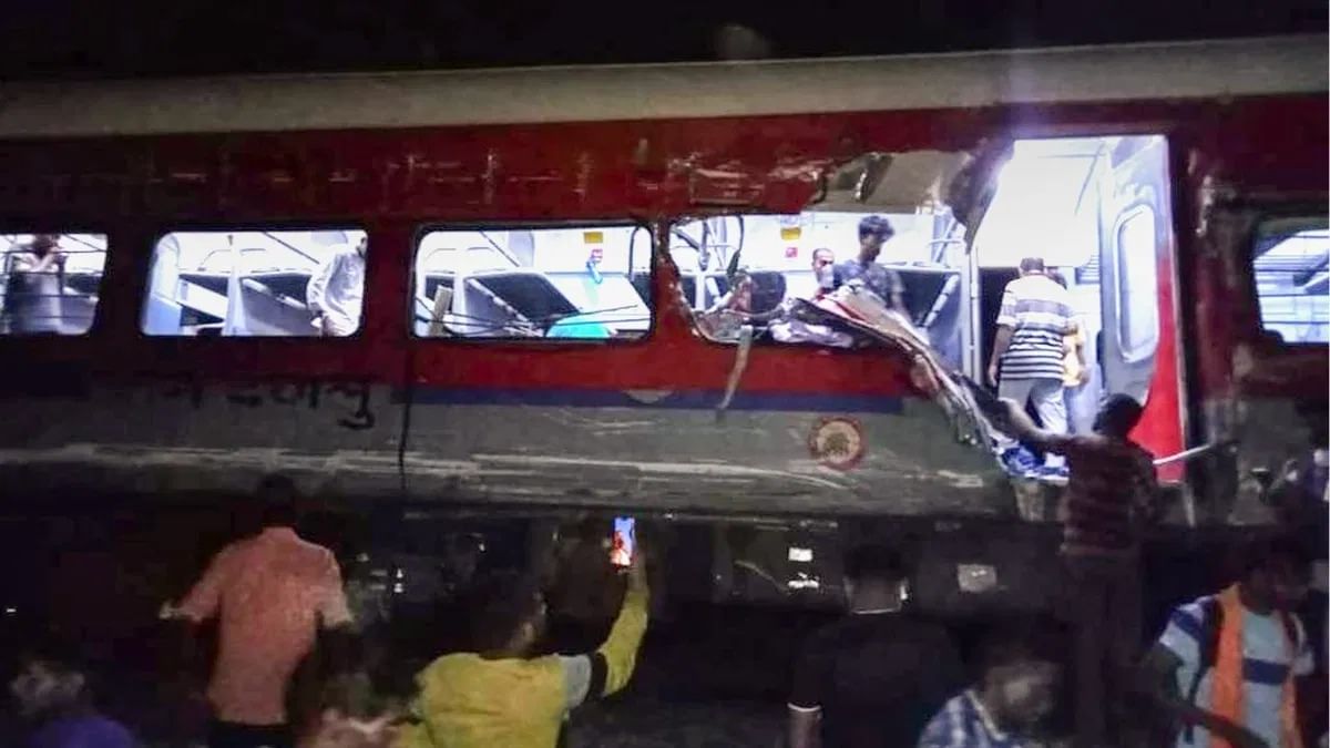 Coromandel Train Accident: આખરે કેવી રીતે 3 ટ્રેનો એકબીજા સાથે અથડાઈ અને કોરોમંડલ એક્સપ્રેસ બની અકસ્માતનો શિકાર, જાણો કારણ