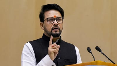 અનુરાગ ઠાકુરે વિપક્ષની બેઠકને મહાઠગબંધન તરીકે ગણાવી, નસીરુદ્દીનને આપ્યો આ જવાબ