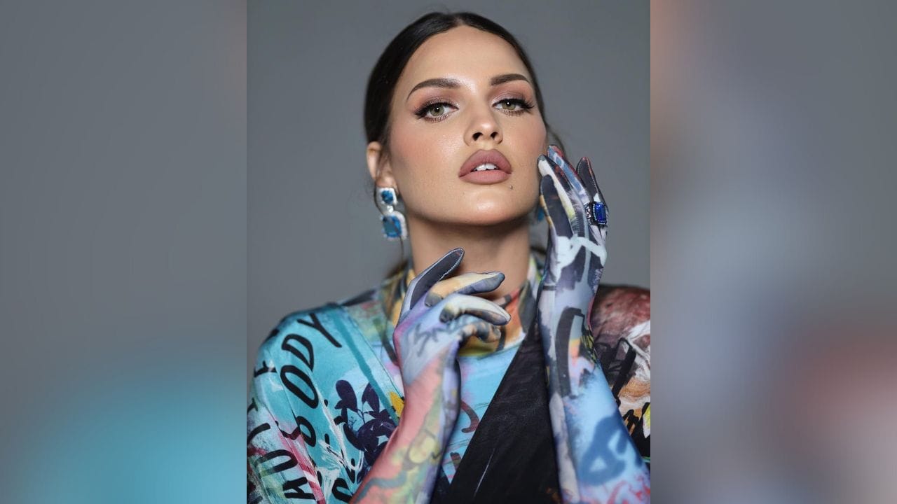 પંજાબની ટોપ એક્ટ્રેસમાંથી એક હિમાંશીએ બિગ બોસથી ઘર-ઘરમાં નામ બનાવ્યું હતું. અહીંથી જ એક્ટ્રેસની લવ લાઈફ પણ ચર્ચામાં આવી હતી. (PC: Instagram)