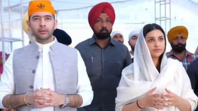 બોલિવૂડનું નવું કપલ પરિણીતી ચોપરા અને રાઘવ ચઢ્ઢા આ દિવસોમાં તેમના લગ્નને લઈને ચર્ચામાં છે. હવે લગ્ન પહેલા પરિણીતી અને રાઘવ અમૃતસર પહોંચ્યા અને ગુરુદ્વારામાં જઈને શીશ જુકાવ્યું હતુ.(ફોટો ક્રેડિટ- ગુગલ)