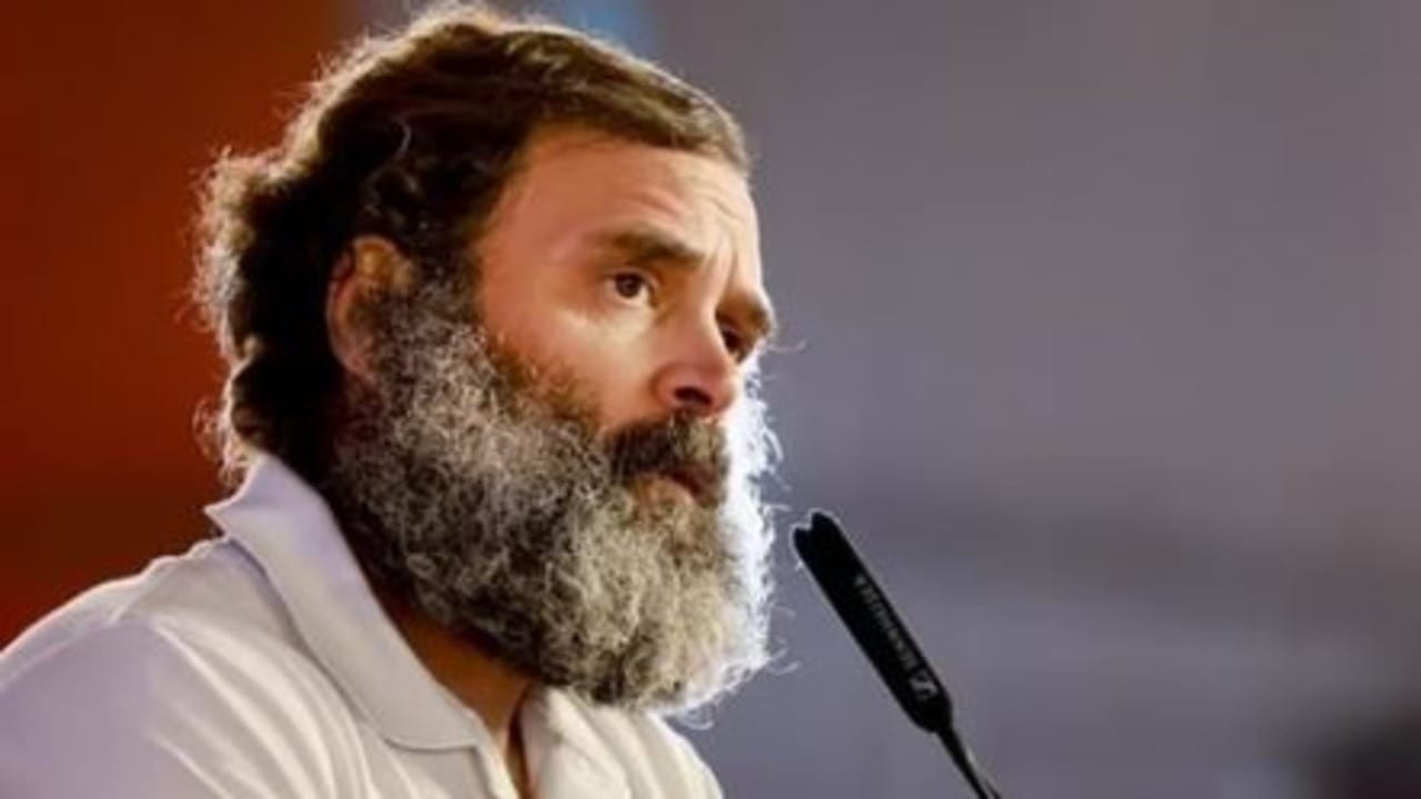 Rahul Gandhi Modi surname case: ગુજરાત હાઈકોર્ટે રાહુલ ગાંધી માનહાનિ કેસમાં સજા પર સ્ટેની અરજી ફગાવી, અત્યાર સુધી શું થયું જુઓ Timeline Video Rahul Gandhi Modi surname case: ગુજરાત હાઈકોર્ટે રાહુલ ગાંધી માનહાનિ કેસમાં સજા પર સ્ટેની અરજી ફગાવી, અત્યાર સુધી શું થયું જુઓ Timeline Video