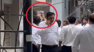 Breaking news : દિલ્હીની Tis Hazari Courtની બહાર ફાયરિંગ, વકીલો વચ્ચેની દલીલ બાદ ફાયરિંગ