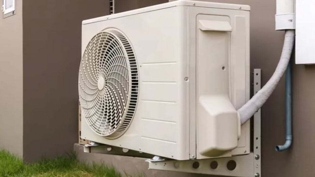 ACમાંથી નીકળતા પાણીને શું કહેવાય ? આ રીતે કરી શકાય છે તેનો ઉપયોગ, કદાચ