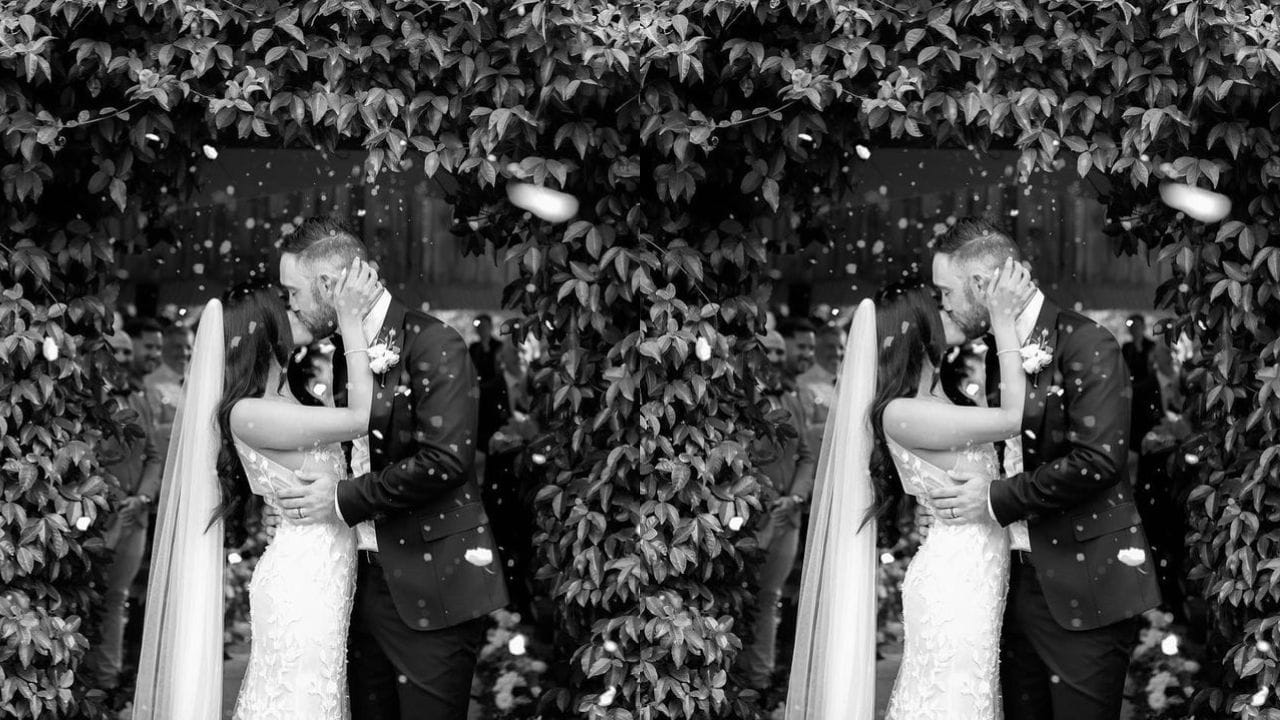 વિની રમન IPL અને ઇન્ટરનેશનલ મેચો દરમિયાન ગ્લેન મેક્સવેલ માટે સતત ચીયર કરતા જોવા મળે છે. IPL 2023માં, ગ્લેન મેક્સવેલ રોયલ ચેલેન્જર્સ બેંગ્લોરનો ભાગ હતો.તેમના અફેરના સમાચાર પહેલીવાર ઓગસ્ટ 2017માં સામે આવ્યા હતા, જ્યારે વિનીએ મેક્સવેલ સાથેનો ફોટો શેર કર્યો હતો. આ પછી બંને ઘણાી ઈવેન્ટમાં સાથે જોવા મળ્યા હતા.