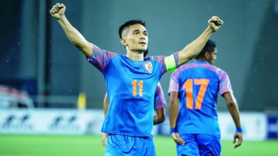 ભારતીય ફૂટબોલ ટીમ માટે સૌથી વધારે 142 આંતરરાષ્ટ્રીય મેચ રમવાનો રેકોર્ડ સુનિલ છેત્રીના નામે છે. તેણે ભારત માટે સૌથી વધારે 92 ગોલ કર્યા છે.