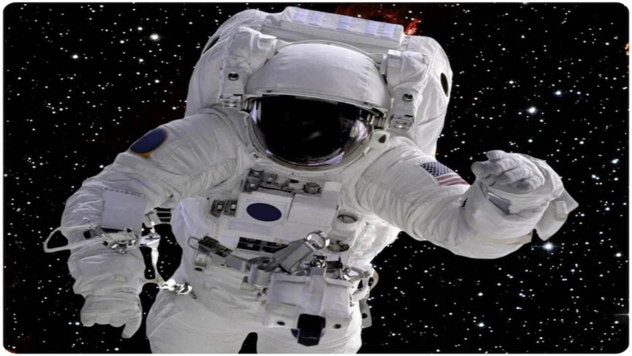 નાસાએ જણાવ્યું કે મૌન સંકેતો મોટાભાગે ચહેરા અને શરીરના હાવભાવ પર આધાર રાખે છે. જેમ કે પૃથ્વી પરના કેટલાક લોકો બોલ્યા વિના તેમની આખી વાર્તા અન્યને સમજાવવા સક્ષમ છે. એ જ રીતે, અવકાશયાત્રીઓ પણ કટોકટીની પરિસ્થિતિઓમાં સંખ્યાઓ અને લાગણીઓ દ્વારા વાતચીત કરે છે. અમેરિકન સ્પેસ એજન્સી અનુસાર, આ હાવભાવ ખાસ અલગ નથી. સ્કુબા ડાઇવર્સ, પાઇલોટ અને ફાઇટર પ્લેનના પાઇલોટ પણ આ જ રીતે એકબીજા સાથે વાત કરે છે.