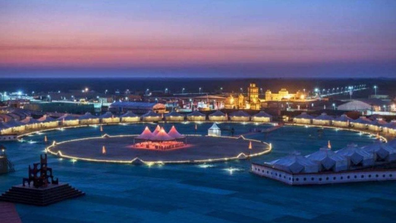 જો તમે આ ટુર પેકેજ બુક કરાવવા માંગો છો તો તમે આઈઆરસીટીસીની ઓફિશિયલ વેબસાઈટ દ્વારા આ પેકેજ બુક કરી શકો છો.