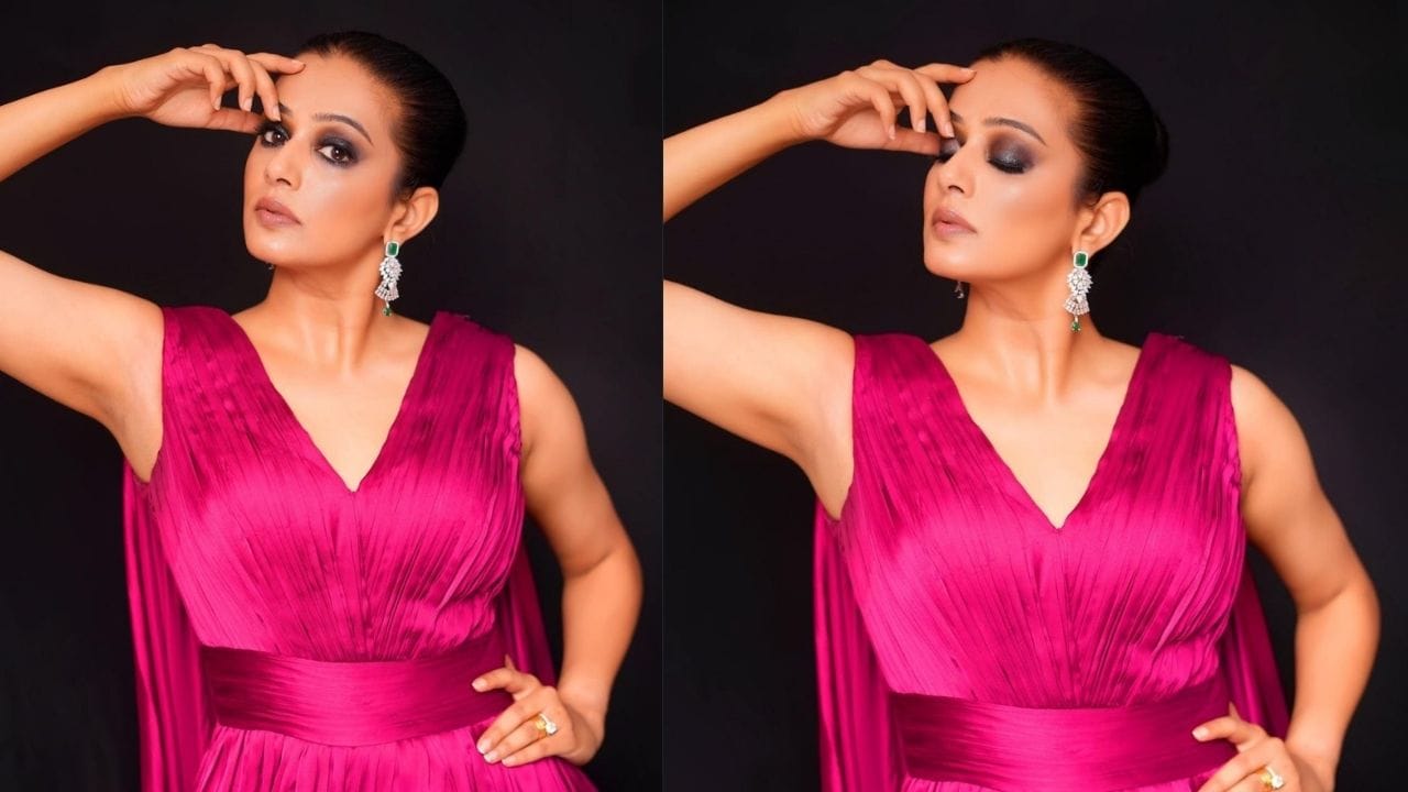 ચેન્નાઈ એક્સપ્રેસમાં શાહરૂખ ખાન સાથે ડાન્સ કરતી જોવા મળેલી પ્રિયમણી પણ જવાનનો ભાગ હશે. અભિનેત્રીએ આ ફિલ્મ માટે લગભગ 2 કરોડ રૂપિયા ચાર્જ લીધો છે