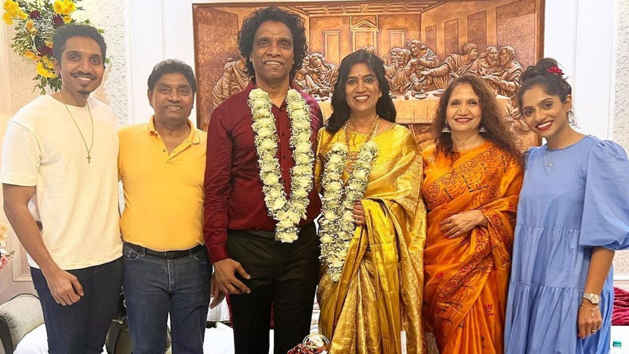 તે ત્રણ બહેનો અને બે ભાઈઓ ધરાવતા પરિવારમાં સૌથી મોટા છે. અભિનેતા સુનીલ દત્તે જોની લીવરની આ કુશળતાને ઓળખી. જે બાદ તેણે તેને ફિલ્મ 'દર્દ કા રિશ્તા'માં કામ કરવાની તક આપી. આ ફિલ્મ પછી તે નસીરુદ્દીન શાહ સાથે ફિલ્મ 'જલવા'માં જોવા મળ્યો હતો. આ પછી તેણે ઘણી ફિલ્મો કરી. પરંતુ તેને ઓળખ ફિલ્મ 'બાઝીગર'થી મળી. બાઝીગર પછી, તે સહ કલાકાર તરીકે ઘણી ફિલ્મોમાં જોવા મળ્યો