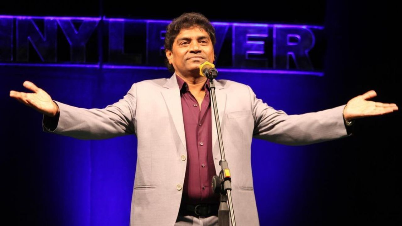 છેલ્લા ચાર દાયકામાં કોમેડીની વાત કરીએ તો એક્ટર જોની લીવરનું નામ સૌથી ઉપર આવે છે. તેની શાનદાર મિમિક્રી અને કોમેડી ટાઈમિંગ જબરદસ્ત છે. પોતાના અભિનયના દમ પર તેણે લગભગ 350 ફિલ્મો કરી છે. એટલું જ નહીં, તેણે કોમેડિયન કેટેગરીમાં 13 ફિલ્મફેર એવોર્ડ જીત્યા છે.