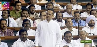 અવિશ્વાસના પ્રસ્તાવ મુદ્દે કોંગ્રેસની આક્રમક શરૂઆત, મણિપુર મુદ્દે પીએમ મોદી રાજધર્મ બજાવે, કેમ સળગતા મણિપુરની મુલાકાતે ના ગયા ? ગૃહમા મચ્યો હોબાળો