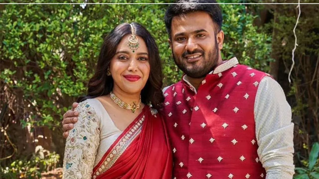 પરિણીતી સિવાય અભિનેત્રી સ્વરા ભાસ્કરે પણ એક રાજનેતા સાથે લગ્ન કર્યા છે. તેમણે સમાજવાદી પાર્ટીના યુવા નેતા ફહાદ અહેમદને પોતાના સાથી બનાવ્યા. બંનેએ લગ્ન કરી લીધા હતા. બંને જલ્દી માતા-પિતા બનવાના છે. ફહાદ હાલમાં મહારાષ્ટ્ર પાર્ટીની યુથ વિંગના પ્રમુખ પણ છે.